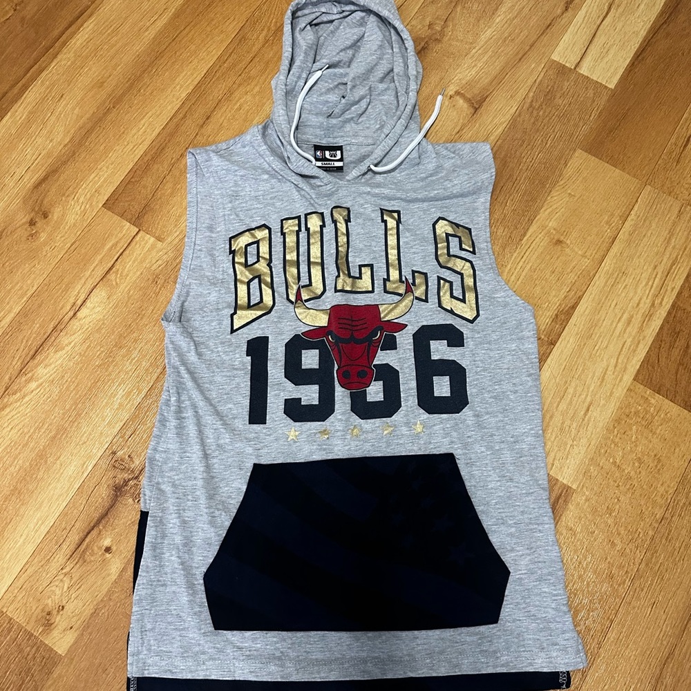 NBA Chicago Bulls Sleeveless Hoodie - Small
